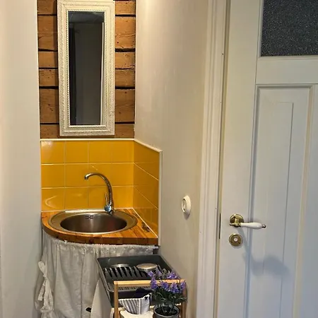 Cozy Flat In Telliskivi Center Apartamento