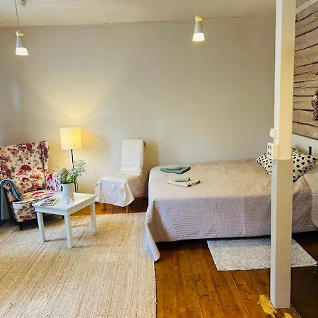 Cozy Flat In Telliskivi Center Tallinn